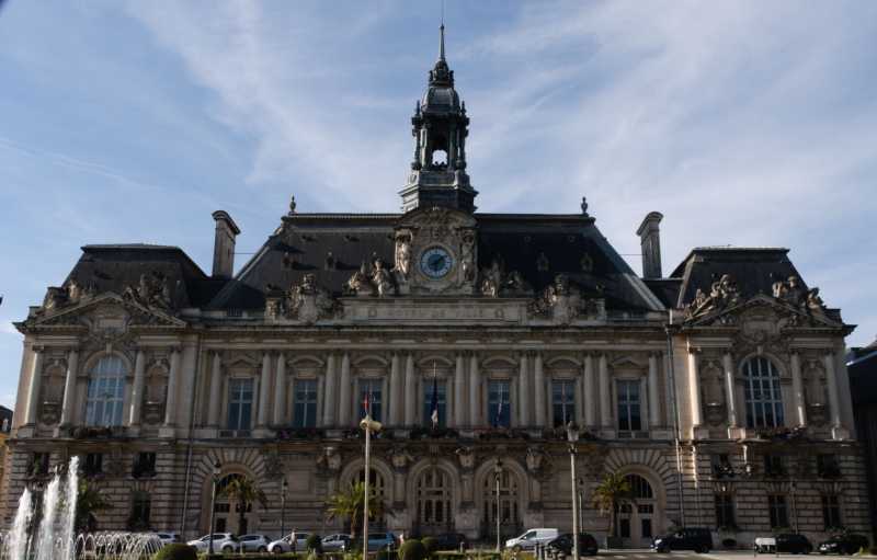 Hôtel de villebis Hôtel de villebis